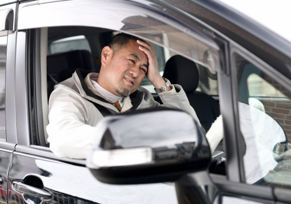 車のトラブル発生時の対処法